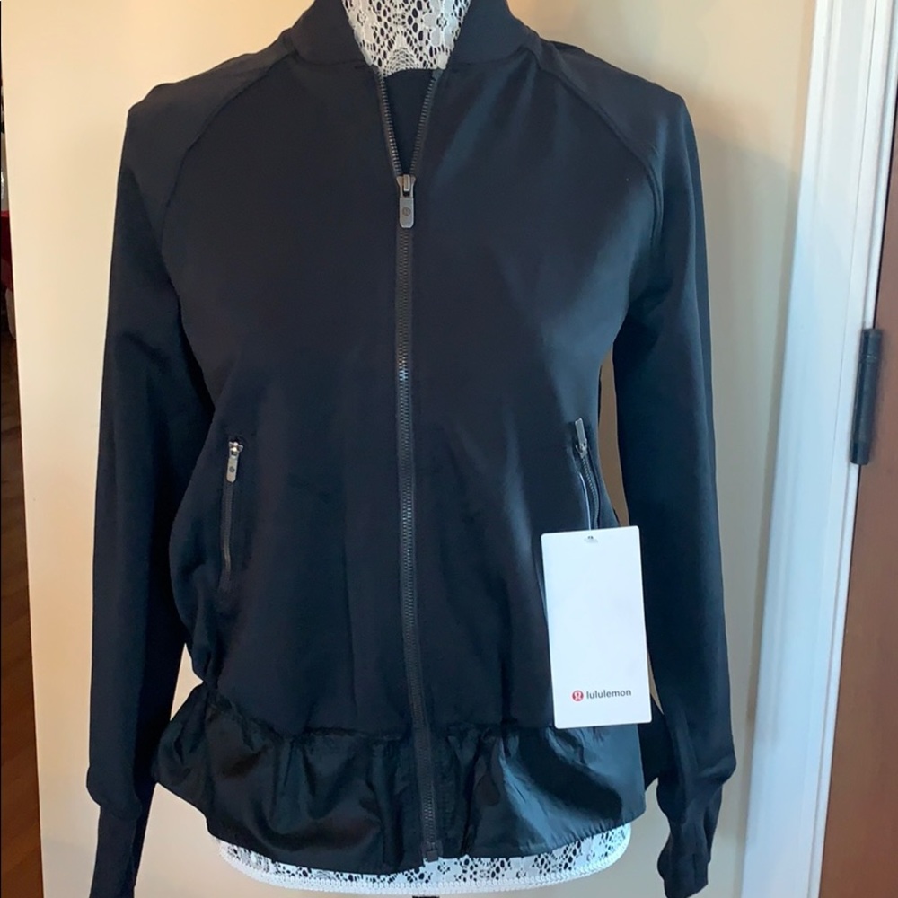New Lululemon Swept Along Jacket
